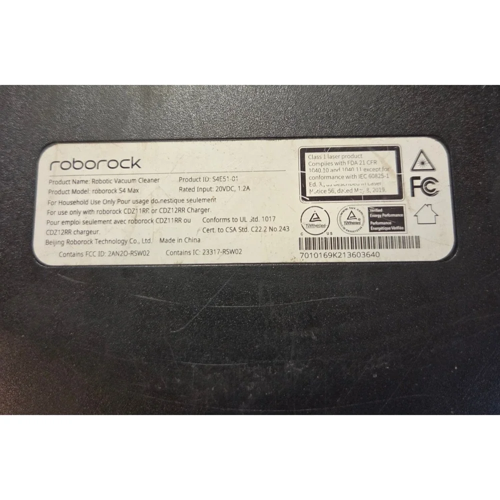 Roborock S4 Max Robot Vacuum - Black - S4E51-01 Works Great!